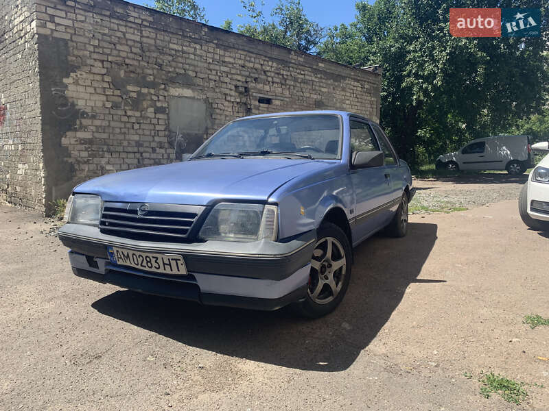 Opel Ascona 1987