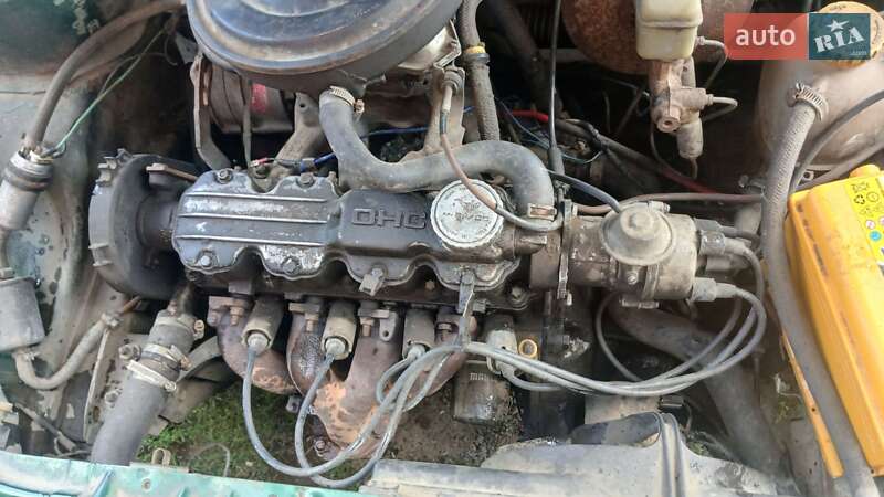 Седан Opel Ascona 1983 в Ужгороді