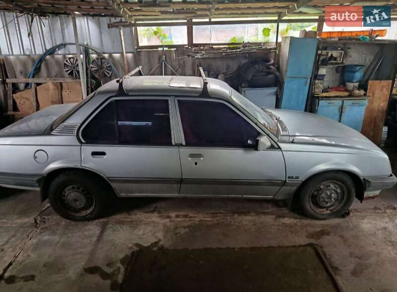 Хэтчбек Opel Ascona 1988 в Балаклее