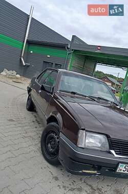 Седан Opel Ascona 1984 в 
