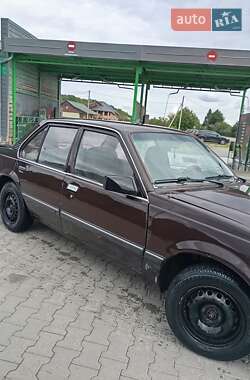 Седан Opel Ascona 1984 в 