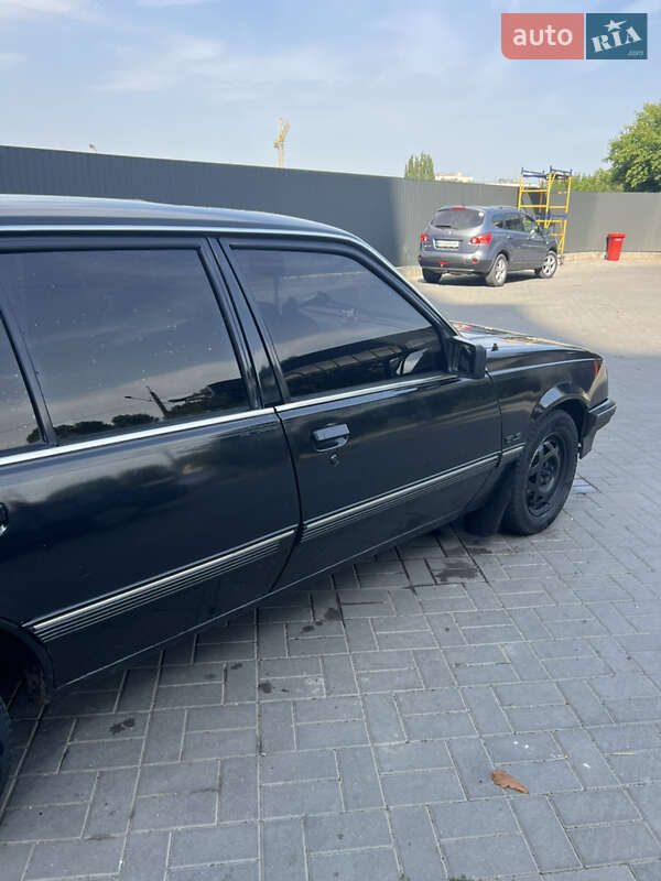 Хэтчбек Opel Ascona 1986 в Хмельницком