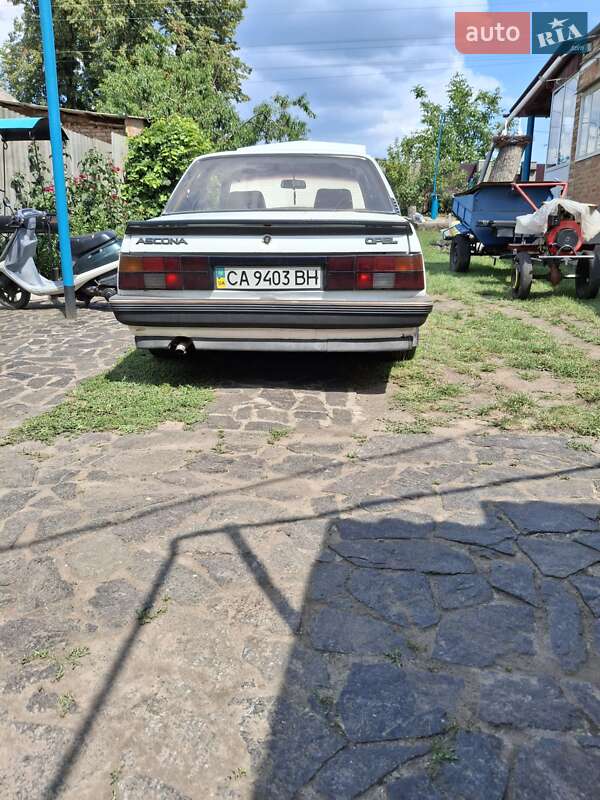 Купе Opel Ascona 1983 в Городище