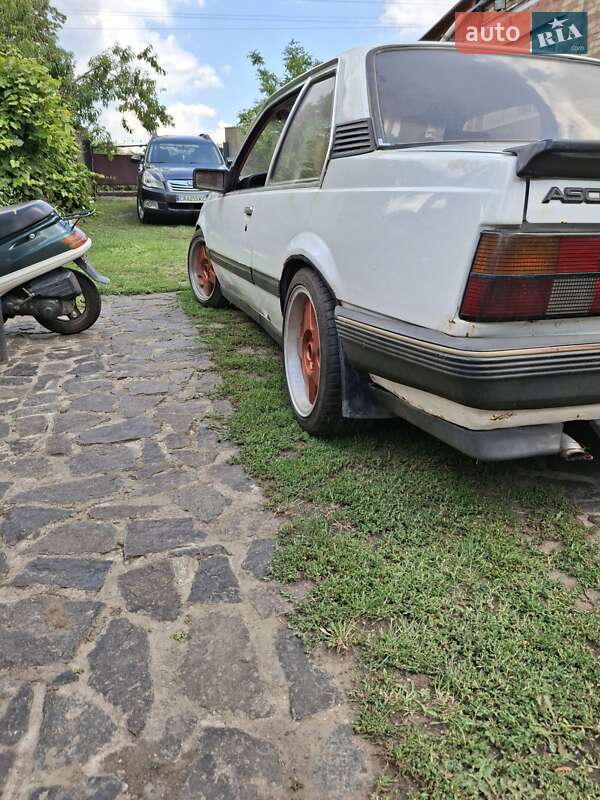 Купе Opel Ascona 1983 в Городище