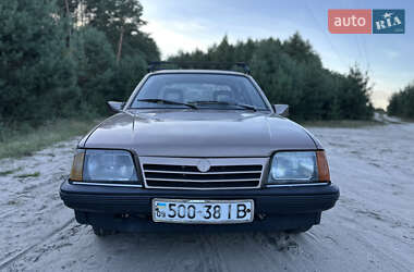 Седан Opel Ascona 1986 в 
