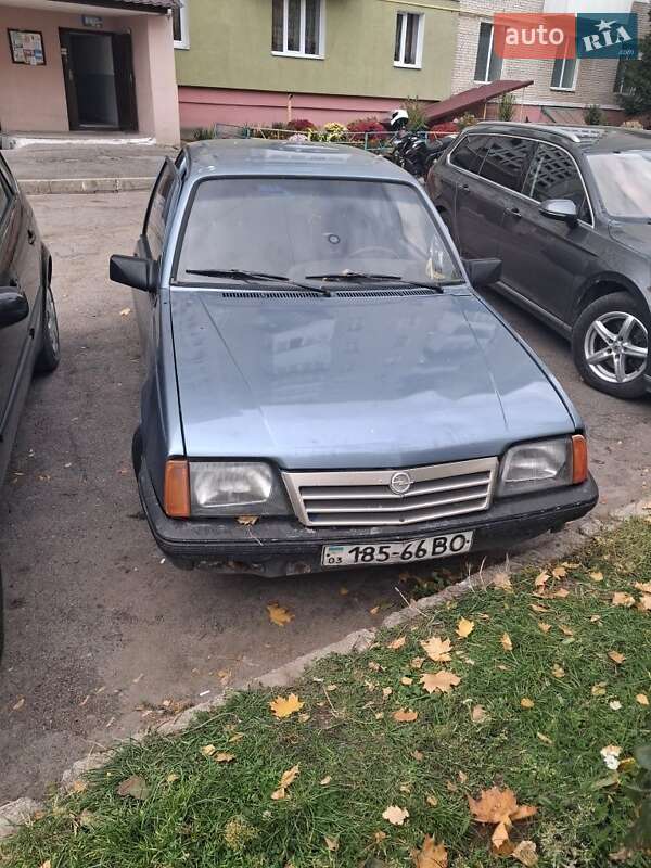 Хэтчбек Opel Ascona 1987 в Луцке