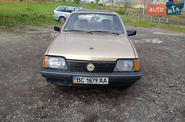 Седан Opel Ascona 1981 в Трускавце Седан Opel Ascona 1981 в Трускавце