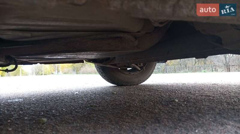 Седан Opel Ascona 1988 в Олександрії