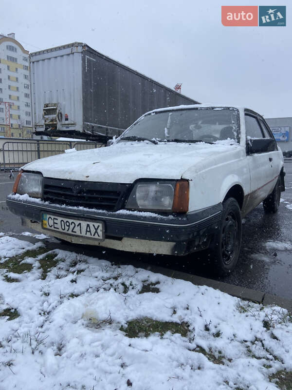 Opel Ascona 1985