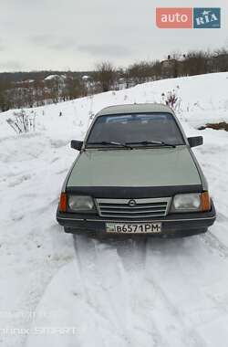 Седан Opel Ascona 1982 в Ніжині