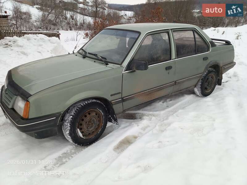 Седан Opel Ascona 1982 в Ніжині