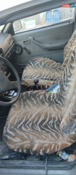 Седан Opel Ascona 1986 в Сумах фото 9 Седан Opel Ascona 1986 в Сумах