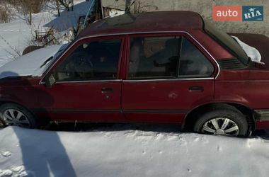 Седан Opel Ascona 1986 в Волочиську