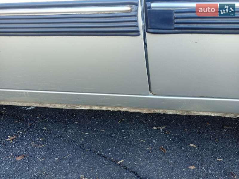 Седан Opel Ascona 1988 в Виннице