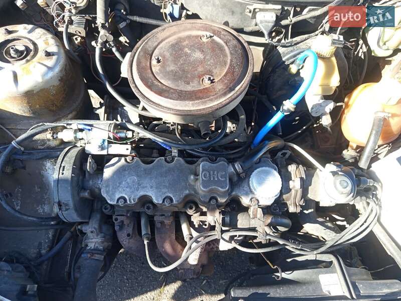 Седан Opel Ascona 1988 в Виннице