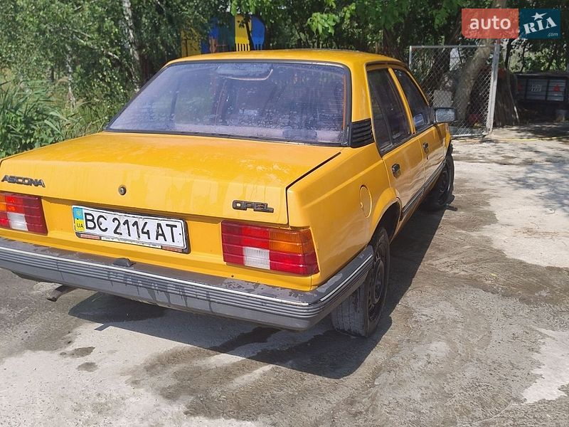 Седан Opel Ascona 1986 в Добротворе