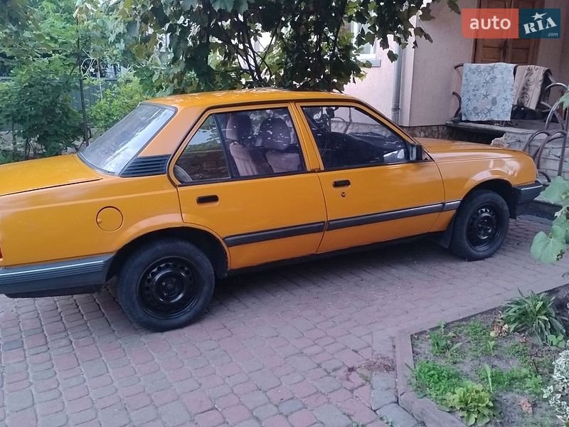 Седан Opel Ascona 1986 в Добротворе фото 4 Седан Opel Ascona 1986 в Добротворе