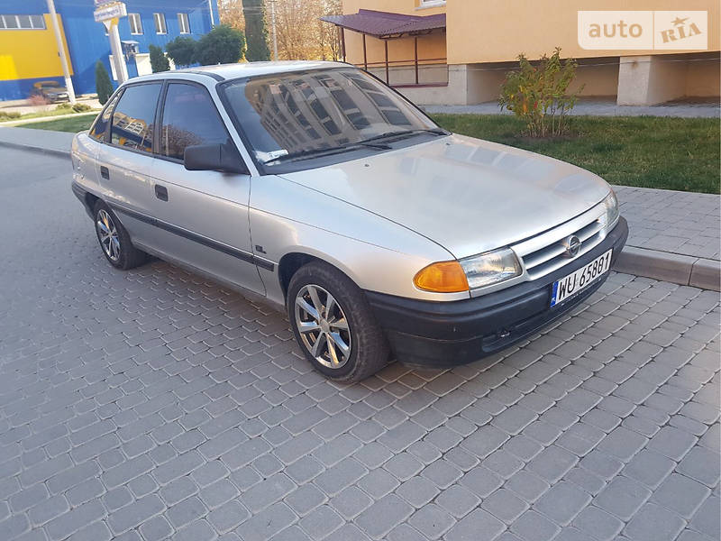 Opel astra f 1997