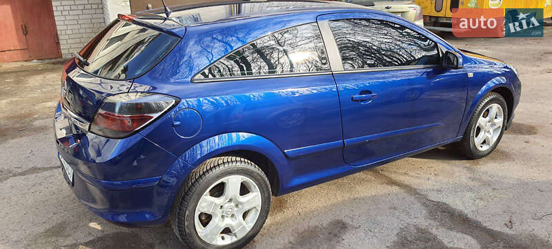 Хэтчбек Opel Astra GTC 2008 в Тернополе