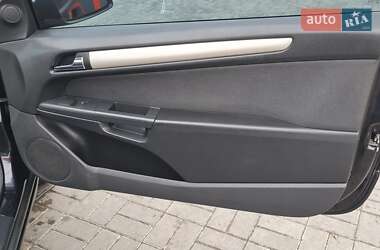 Хэтчбек Opel Astra GTC 2008 в Черкассах