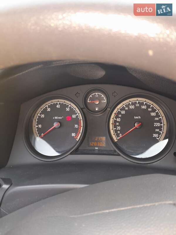 Хетчбек Opel Astra GTC 2009 в Стрию