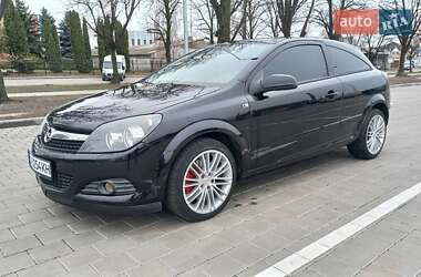 Хэтчбек Opel Astra GTC 2008 в 