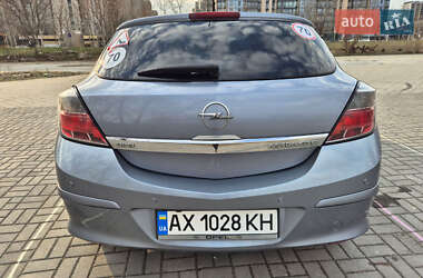 Хетчбек Opel Astra GTC 2006 в 