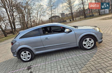 Хетчбек Opel Astra GTC 2006 в 