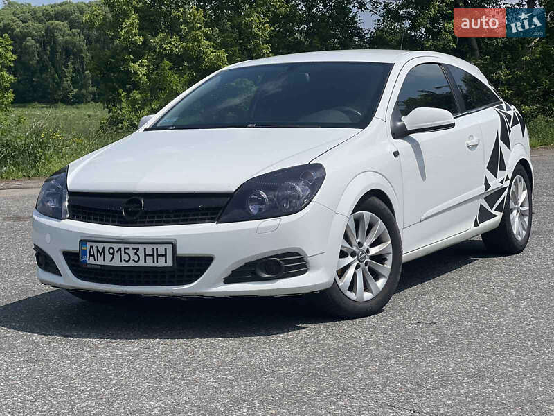 Хэтчбек Opel Astra GTC 2009 в Бердичеве