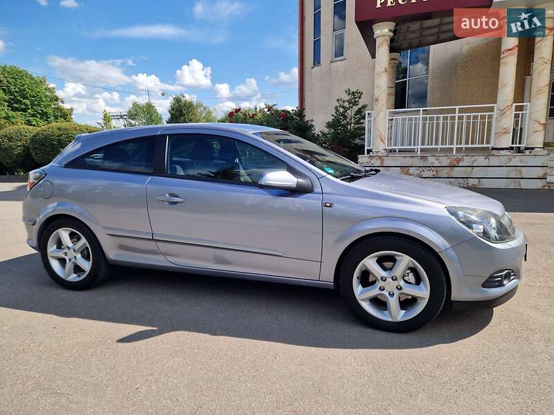 Хетчбек Opel Astra GTC 2006 в Тернополі