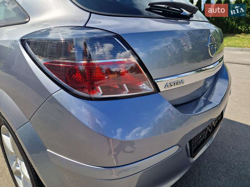 Хетчбек Opel Astra GTC 2006 в Тернополі