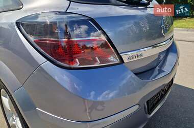 Хэтчбек Opel Astra GTC 2006 в 