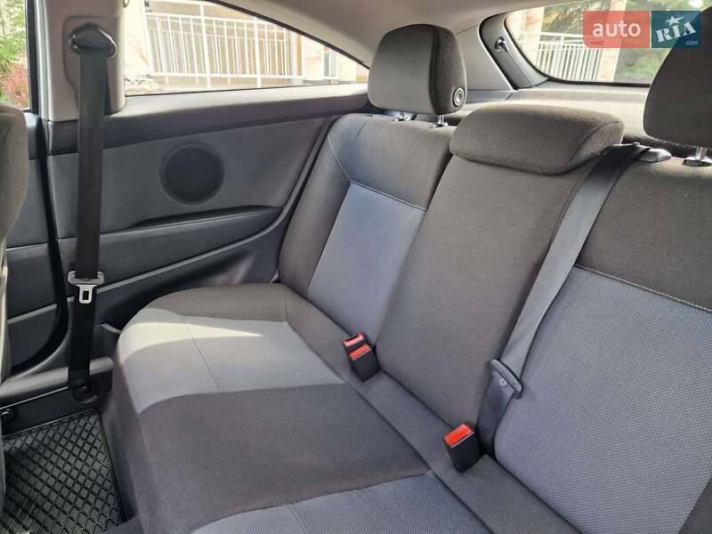Хетчбек Opel Astra GTC 2006 в Тернополі