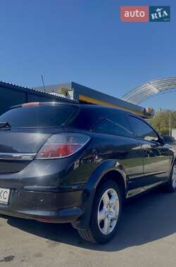Хэтчбек Opel Astra GTC 2007 в 