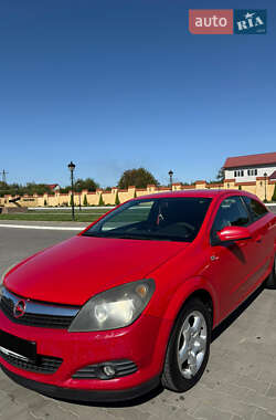 Хэтчбек Opel Astra GTC 2008 в Измаиле