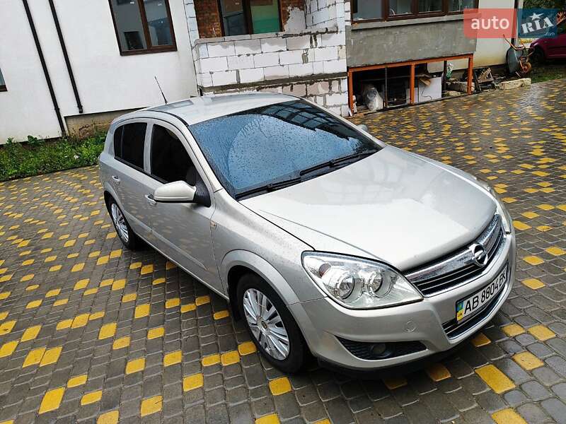 Opel Astra GTC 2007