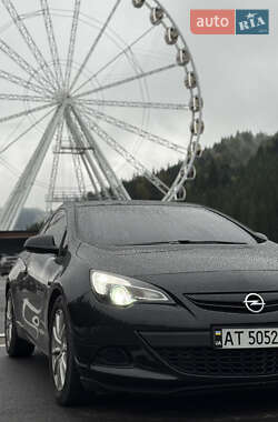 Хэтчбек Opel Astra GTC 2013 в Коломые