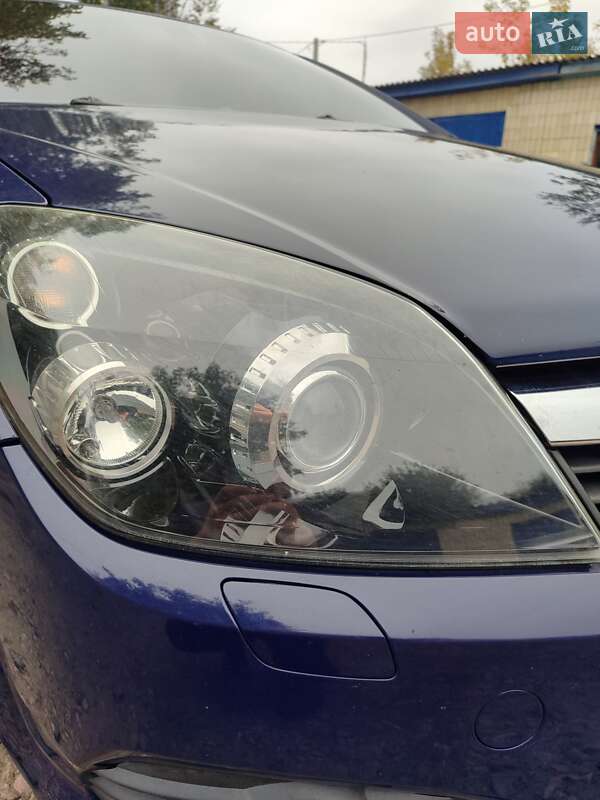 Хэтчбек Opel Astra GTC 2008 в Гребенке фото 4 Хэтчбек Opel Astra GTC 2008 в Гребенке