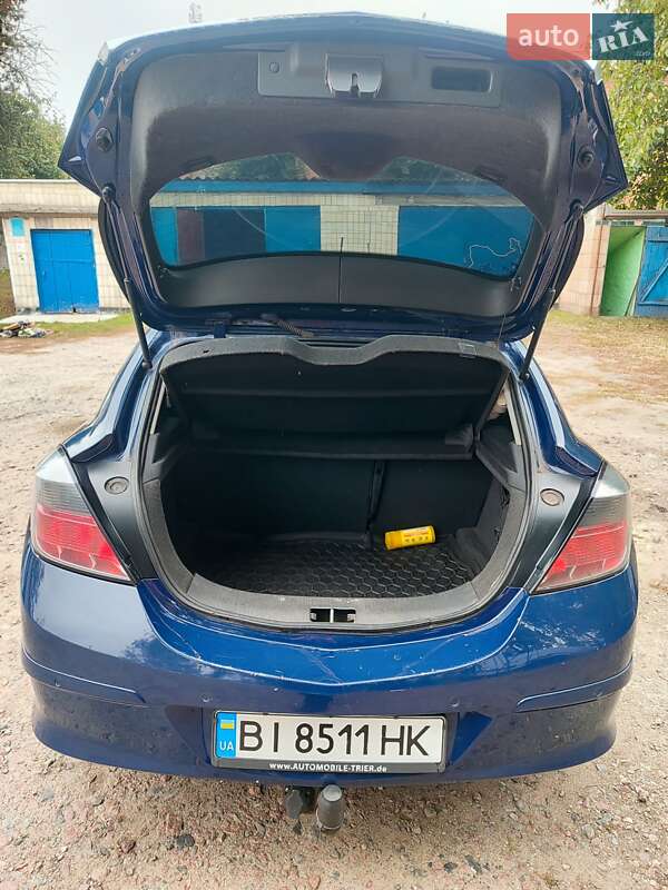Хэтчбек Opel Astra GTC 2008 в Гребенке фото 23 Хэтчбек Opel Astra GTC 2008 в Гребенке