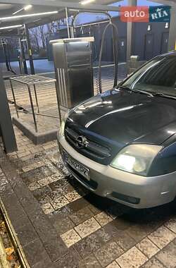 Хэтчбек Opel Astra GTC 2004 в Львове