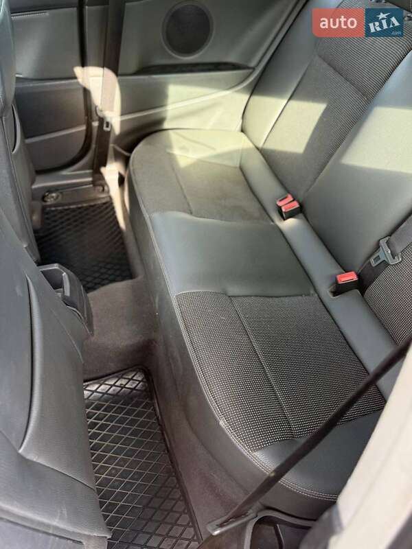 Хетчбек Opel Astra GTC 2006 в Кривому Розі фото 8 Хетчбек Opel Astra GTC 2006 в Кривому Розі