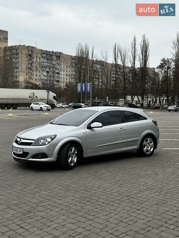 Opel Astra GTC