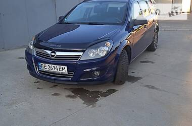 Универсал Opel Astra H 2009 в Вознесенске