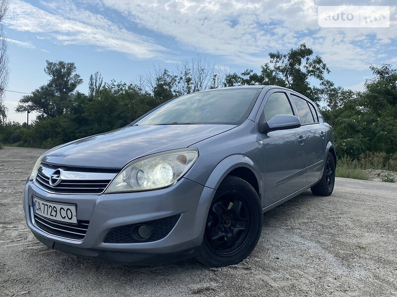 Opel Astra H