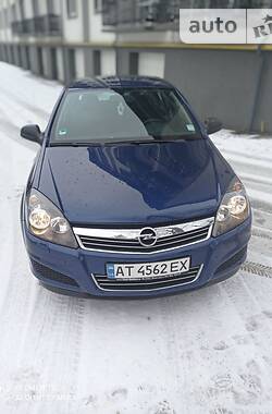 Хэтчбек Opel Astra H 2009 в Коломые