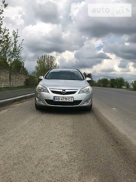 Opel Astra J 1.7