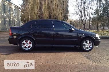 Седан Opel Astra 2006 в 