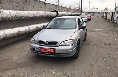 Седан Opel Astra 2004 в Киеве