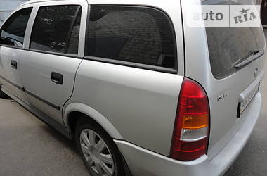 Универсал Opel Astra 2004 в 
