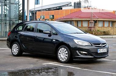 Универсал Opel Astra 2013 в Луцке